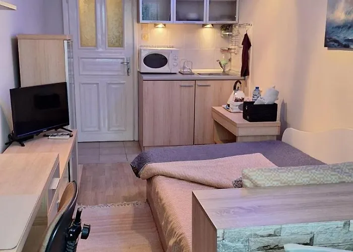 лазуро Apartment Burgas
